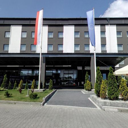 Express Krakow Hotel ภายนอก รูปภาพ