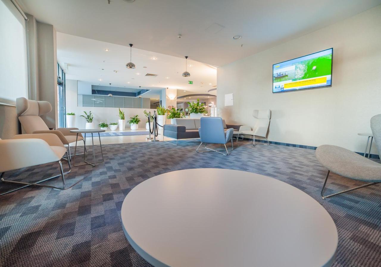 Express Krakow Hotel ภายนอก รูปภาพ