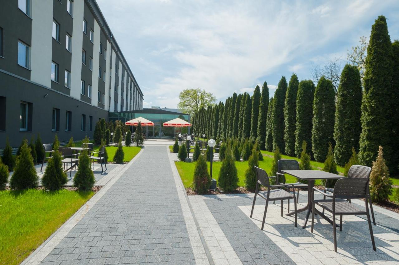Express Krakow Hotel ภายนอก รูปภาพ