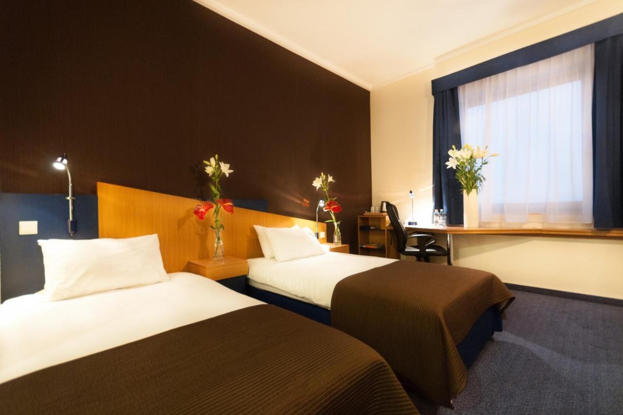 Express Krakow Hotel ภายนอก รูปภาพ